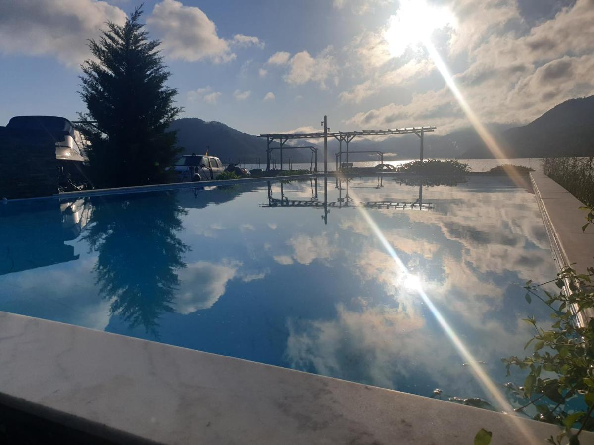 Casa Wanted Orsova Hotel Екстериор снимка